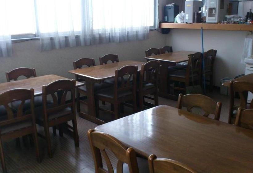 Business Hotel Chateau Est Takamatsu