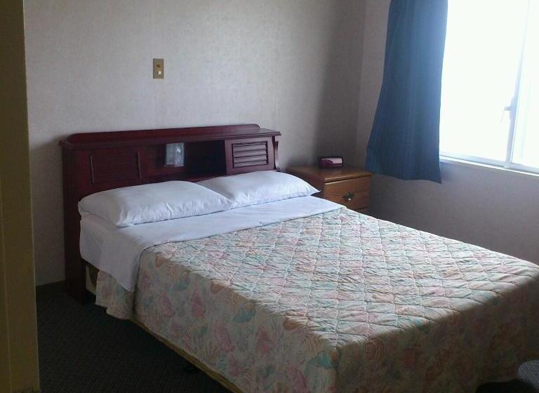 בית מלון כפרי Eagle Lodge