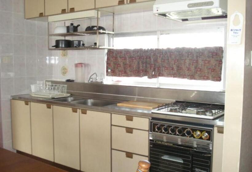 בית מלון כפרי Eagle Lodge