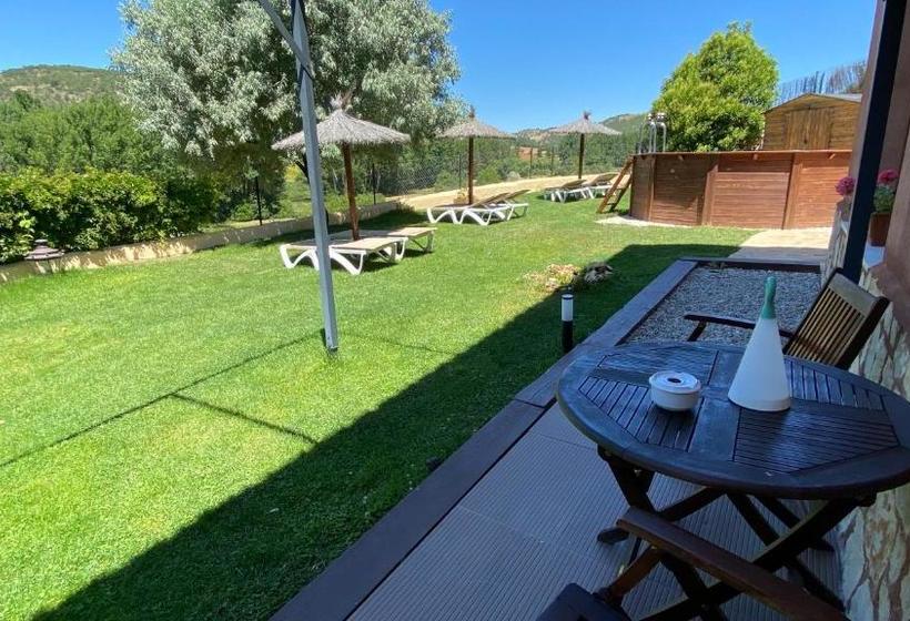 هتل El Balcón De Alboreca