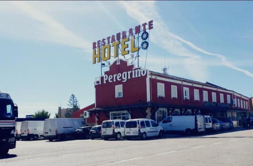 فندق El Peregrino