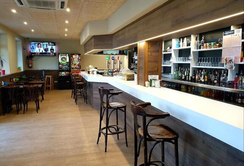 فندق El Peregrino