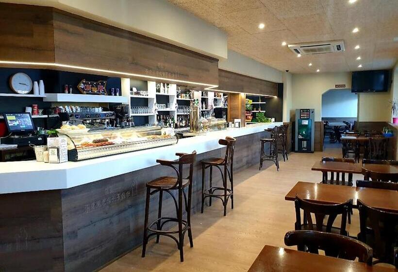 فندق El Peregrino