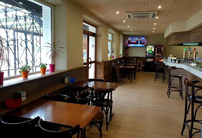 فندق El Peregrino