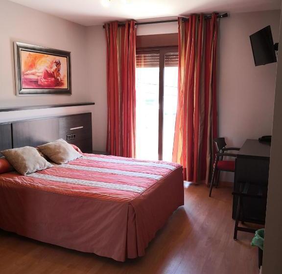 Отель Fray Sebastian