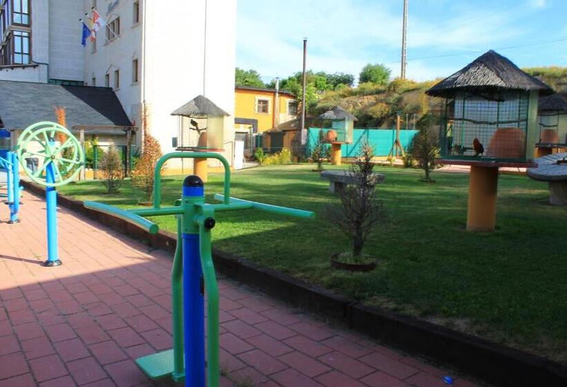 בית מלון כפרי Gran Casona De Sanabria