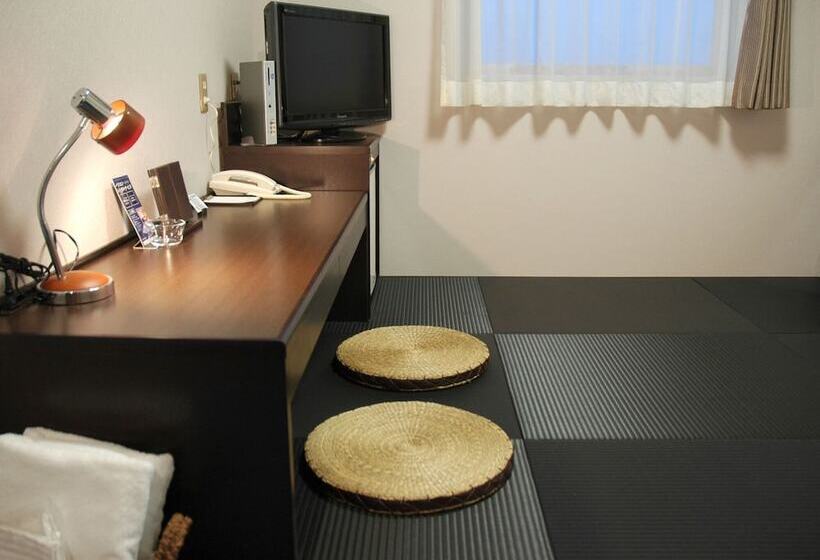 Green Hotel Yes Nagahama Minatokan