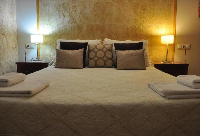 هتل Hostal Rural Letur