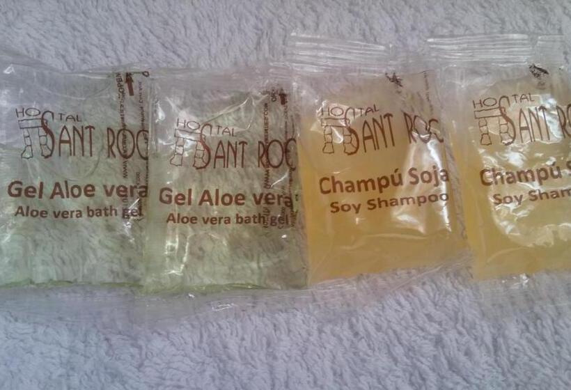 호텔 Hostal Sant Roc