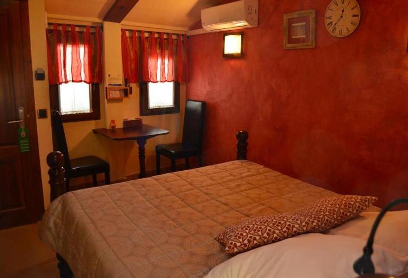 בית מלון כפרי La Beltraneja