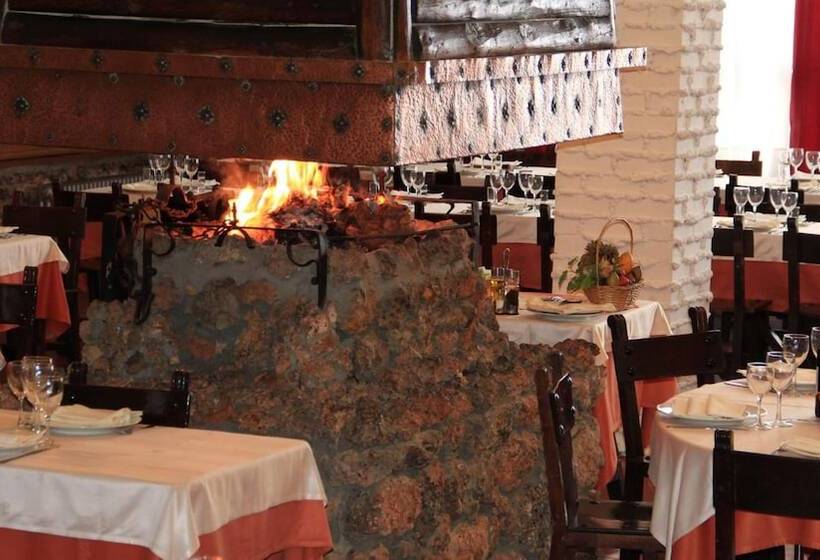 فندق La Fuensanta Hostalrural