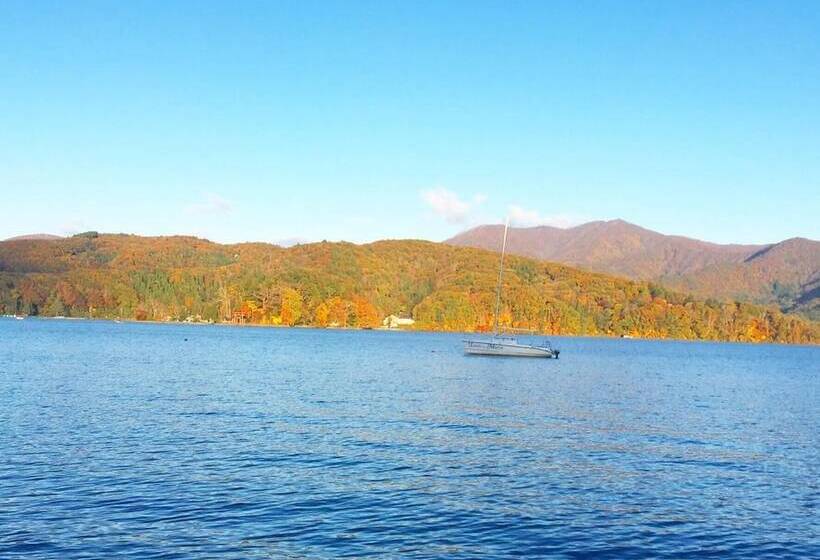 בית מלון כפרי Lodge Oakland