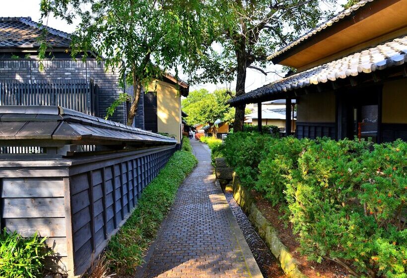 בית מלון כפרי Lodge Oakland