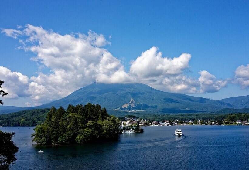 בית מלון כפרי Lodge Oakland