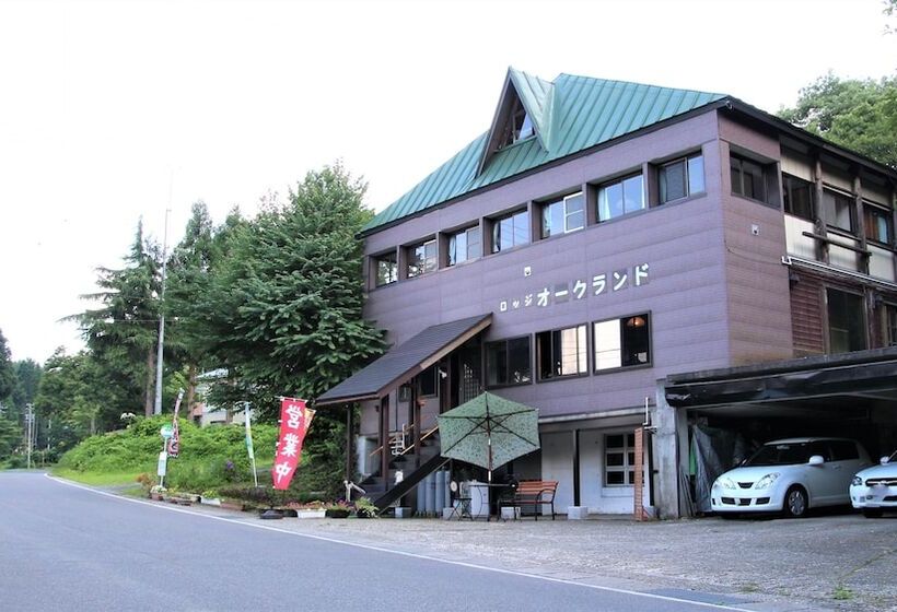 בית מלון כפרי Lodge Oakland