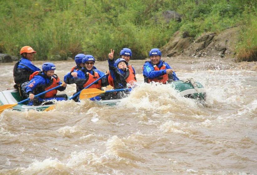 בית מלון כפרי Lodge Romulus