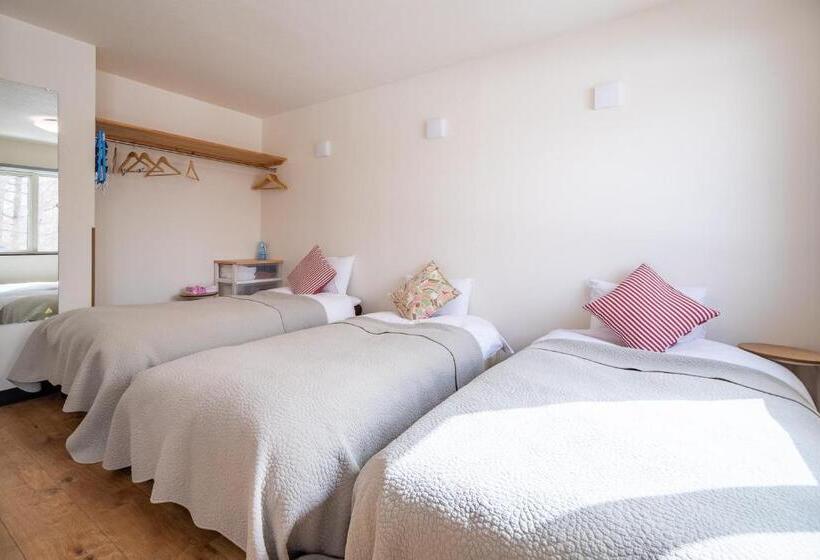 בית מלון כפרי Lodge Romulus