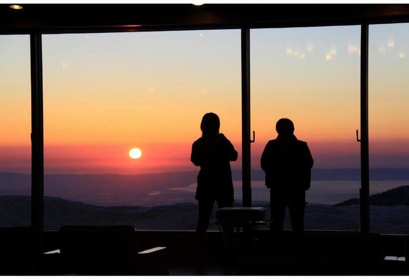 בית מלון כפרי Midagahara