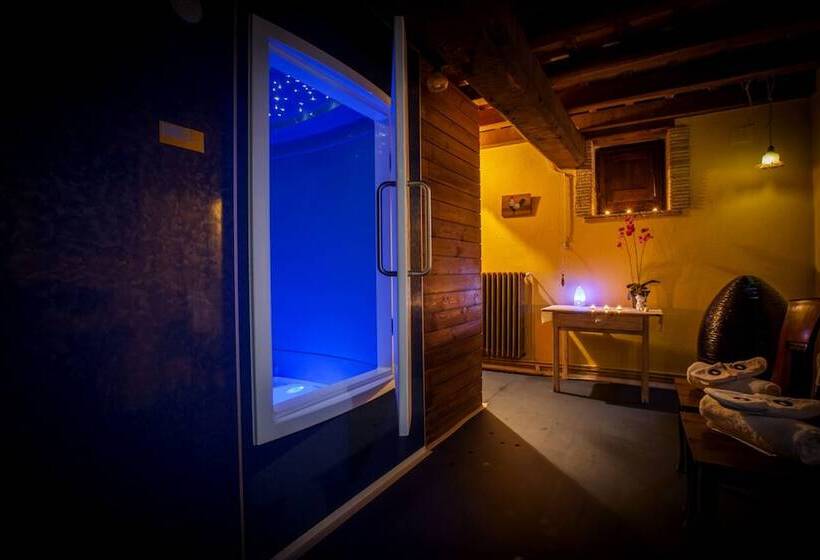 Milestrelles Hotel   Adults Only