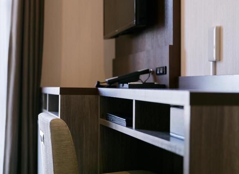 Отель Mystays Kagoshima Tenmonkan Annex