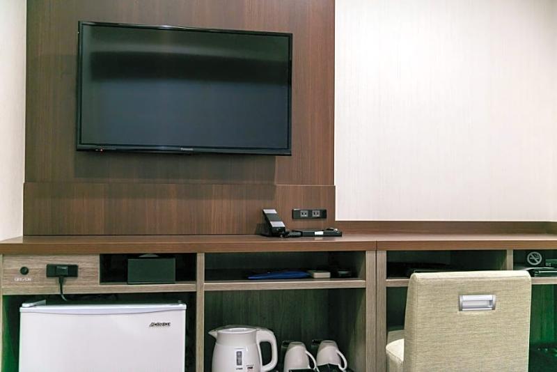 Отель Mystays Kagoshima Tenmonkan Annex