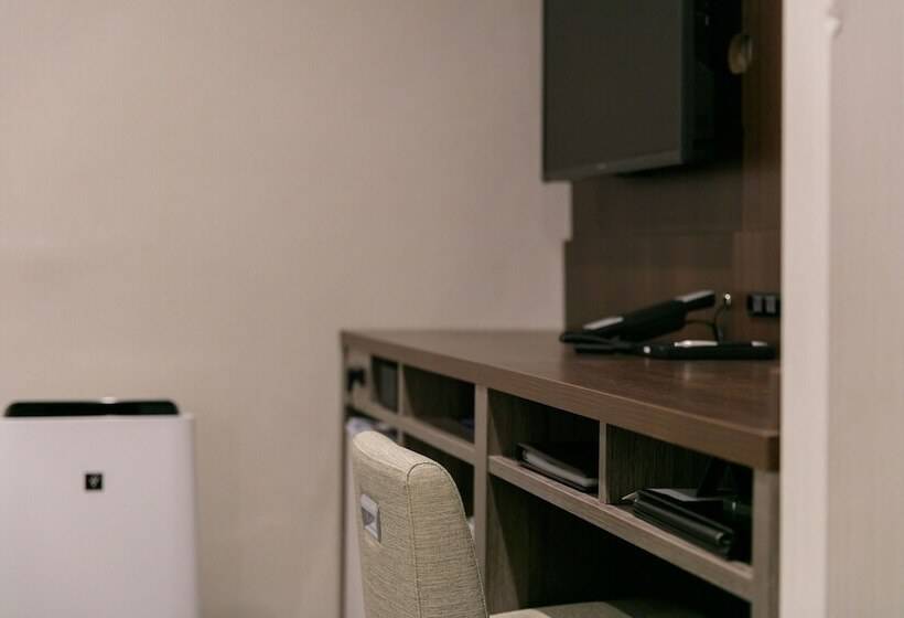 Отель Mystays Kagoshima Tenmonkan Annex