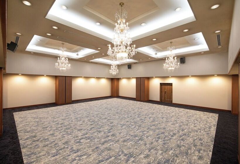 Отель Mystays Kumamoto Riverside