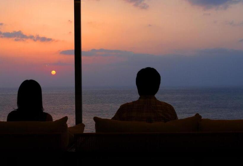 Отель Nanki Shirahama Marriott