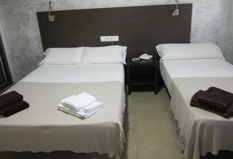 هتل Nuñez Tomelloso