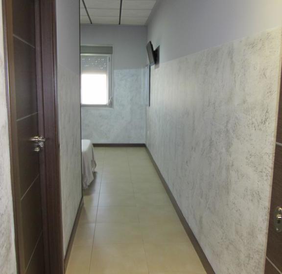 هتل Nuñez Tomelloso