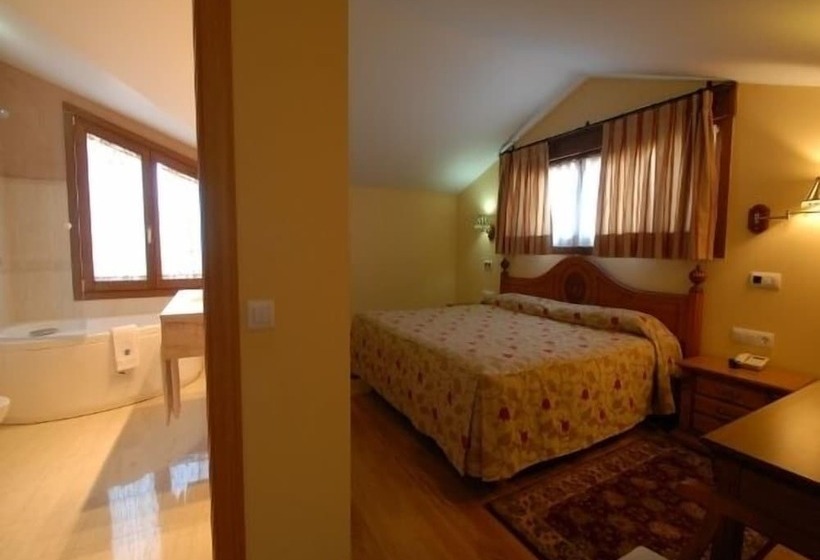 فندق Peñarrubia