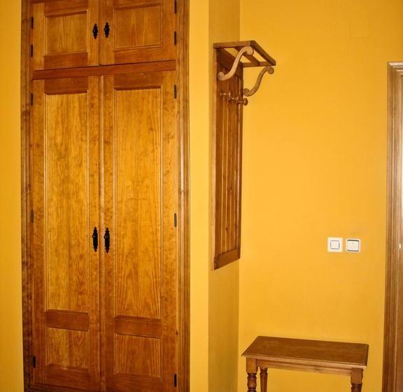 Отель Peñón Grande