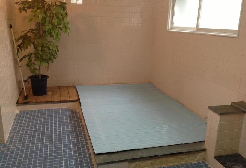 בית מלון כפרי Rusutsu Lodges Pension Lilla Huset