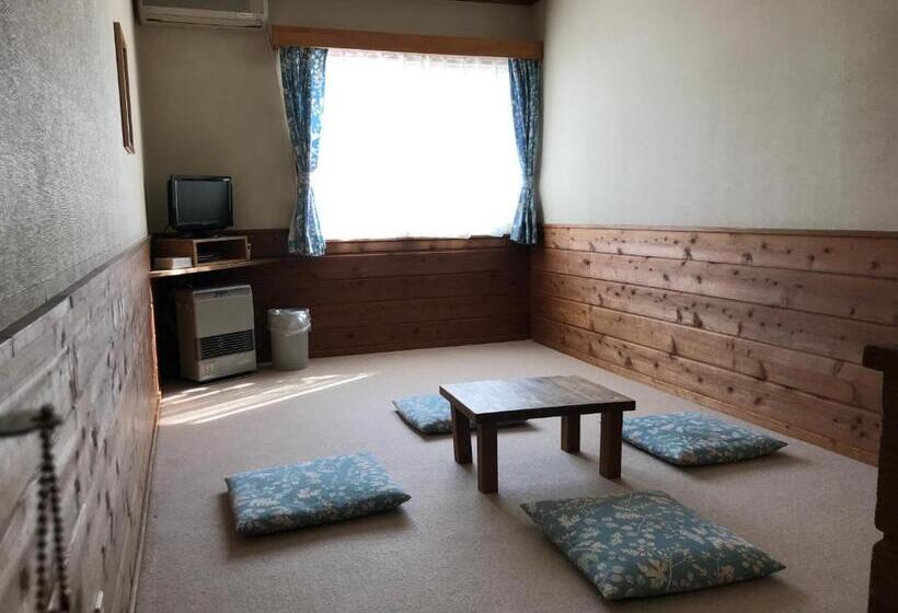 בית מלון כפרי Pension Oz