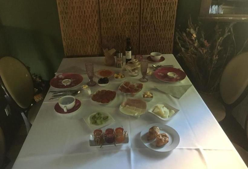 בית מלון כפרי Posada Real Torre Berrueza