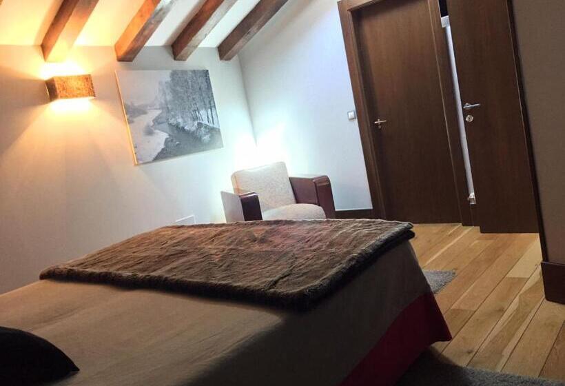 בית מלון כפרי Posada Real Torre Berrueza