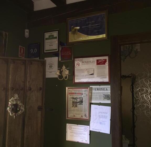 ホテル Posada Real Torre Berrueza