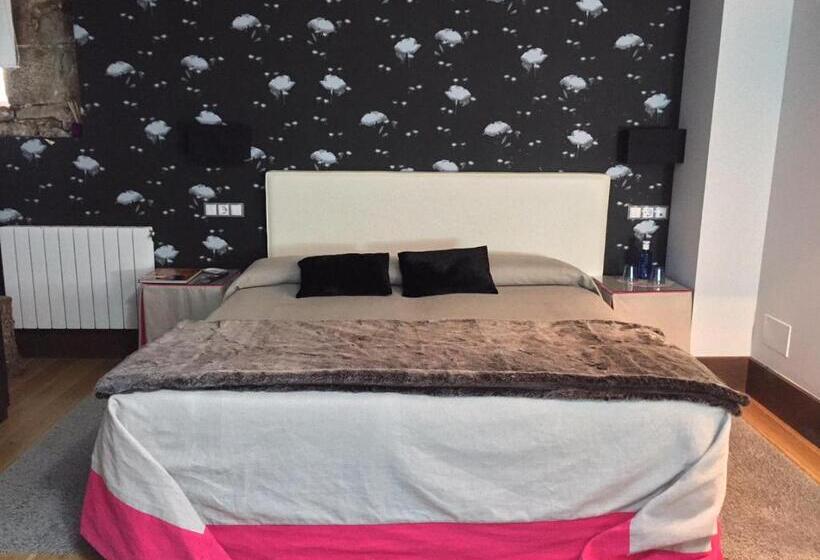 בית מלון כפרי Posada Real Torre Berrueza