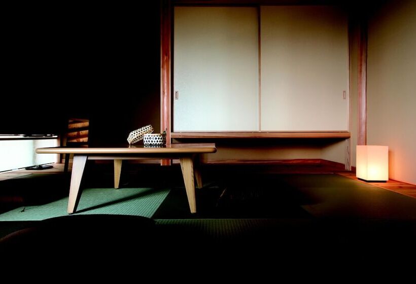 בית מלון כפרי Resort Kumano Club