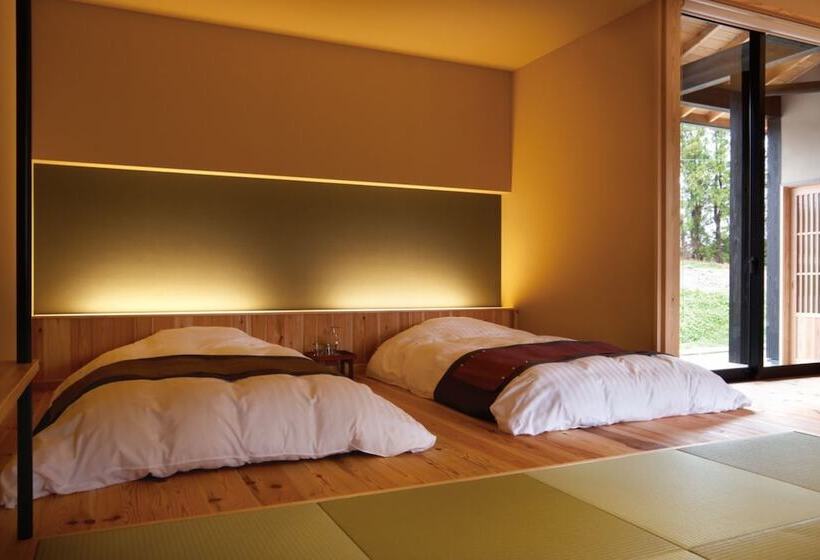 בית מלון כפרי Resort Kumano Club