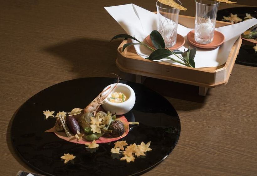 فندق Resort Kumano Club