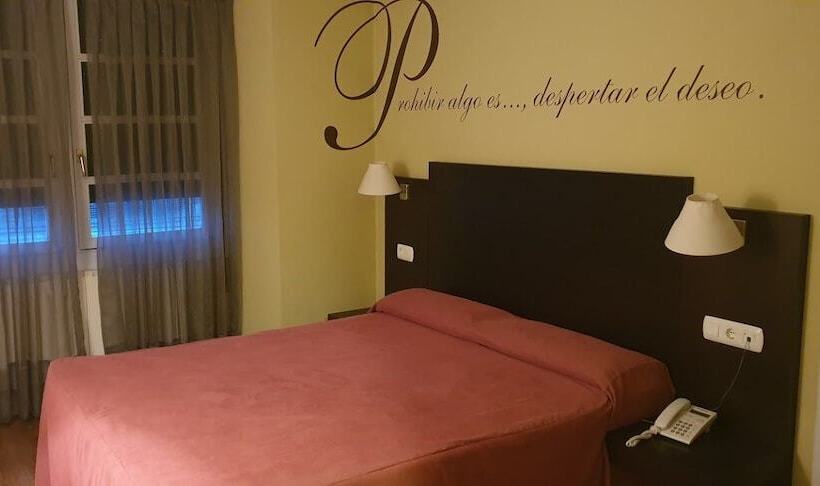 فندق Restaurante Aldama