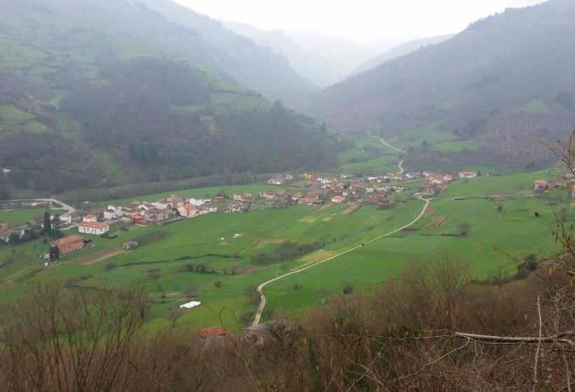 فندق Restaurante Casa Pipo