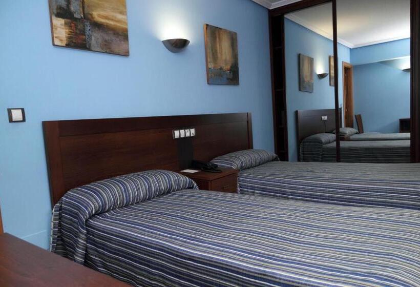 فندق Restaurante Casa Pipo