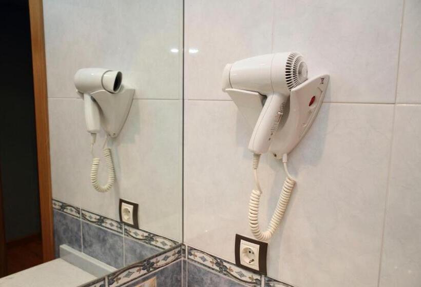 فندق Restaurante Casa Pipo