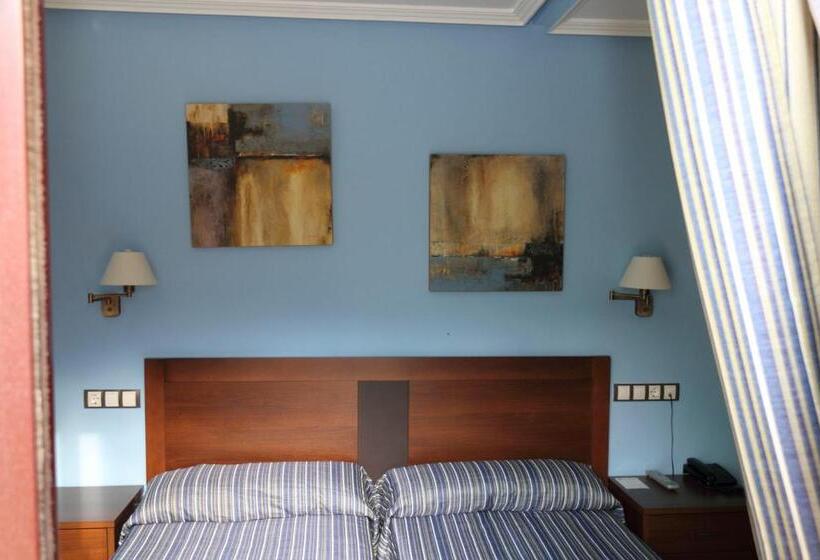 فندق Restaurante Casa Pipo