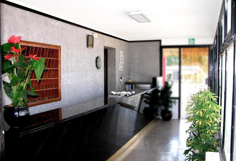 فندق Restaurante Medinya