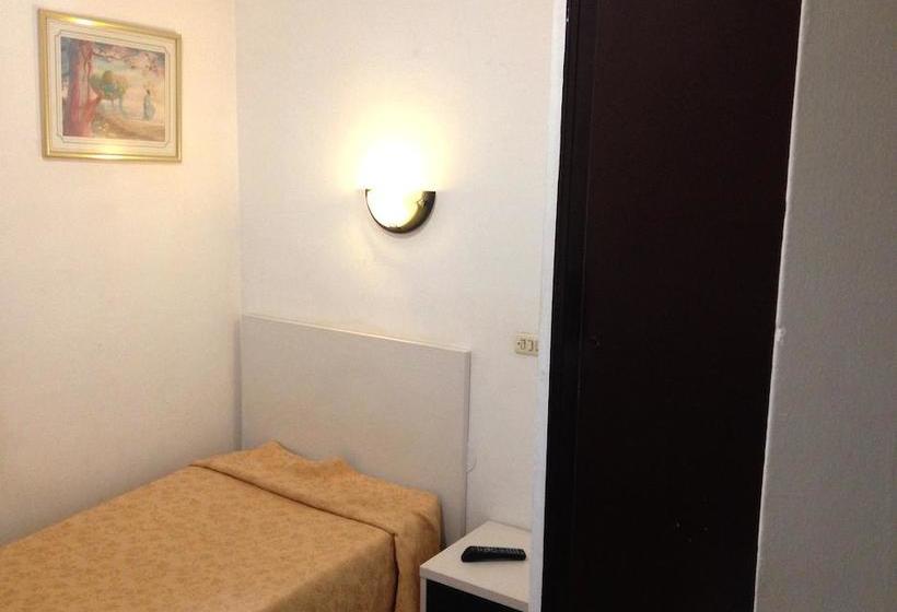 فندق Restaurante Medinya