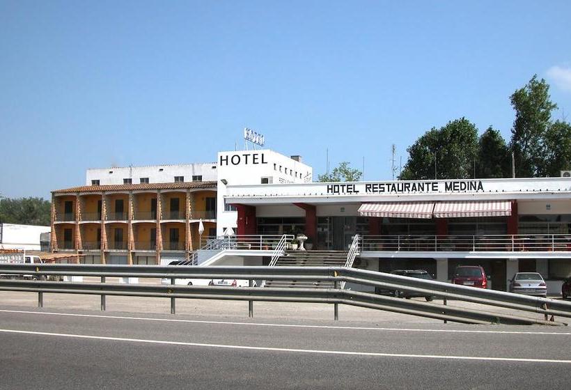 فندق Restaurante Medinya