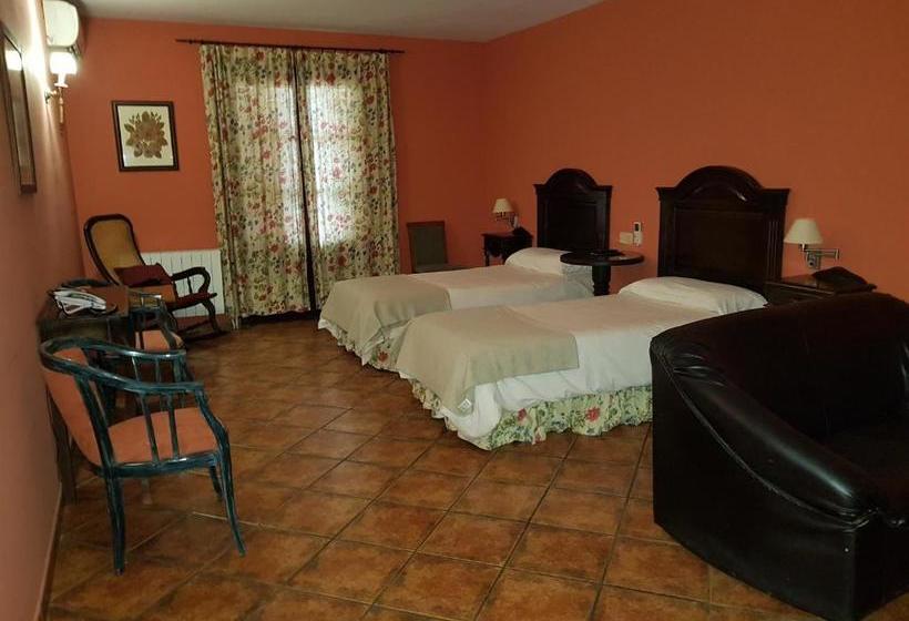 בית מלון כפרי Rey Sancho Iv